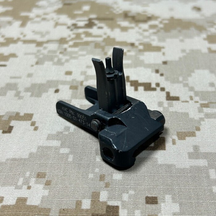 BLACK LINE - blog:実物 Knight's KAC M4 フロントサイト BLACK BLACK LINE - blog:実物 Knight's KAC M4 フロントサイト BLACK