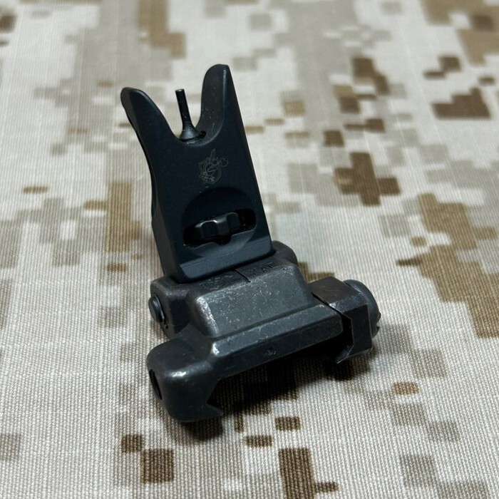 実物 Knights ナイツ Folding Micro Front Sight PN:25654 USED のご紹介