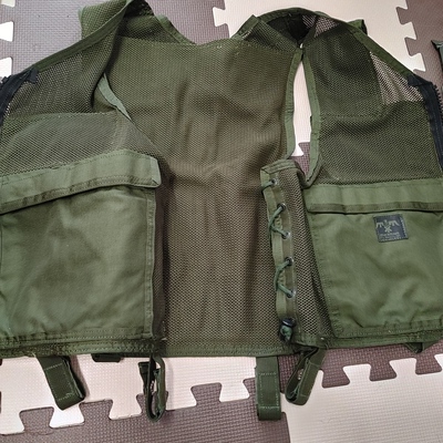 オールドスクールな米軍装備:BLACKHAWK! OMEGA TACTICAL VEST-1 OD
