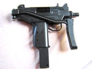 アカデミーまつり（７）～隠しダマのmiｃro UZI