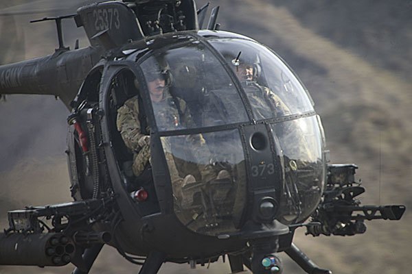 AH-6 リトルバード
