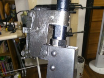 AKM分解編