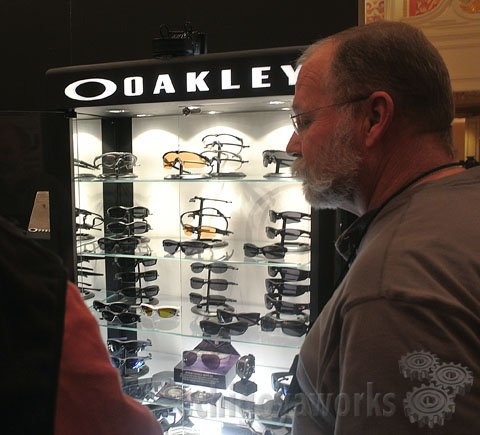 Shotshow 2012: Oakley