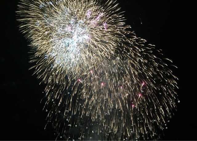 朝サバゲ、夜花火