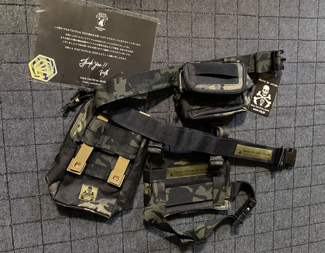 【北海道】VOLK TACTICAL GEAR カミース　ベルト　ダンプポーチ　サバゲー 個人装備