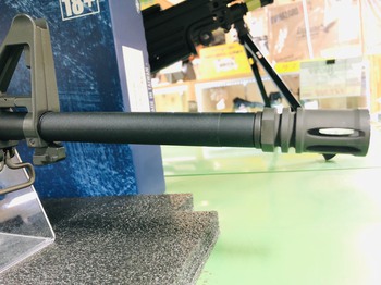 【新製品】　ガツンと来るリコイルとハイサイクル！！～金剛AIRSOFTよりM16A4～