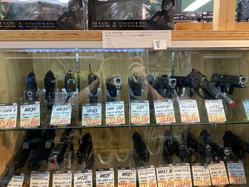 寒い季節の心強い相棒！マルイ電動ハンドガン入荷しました！