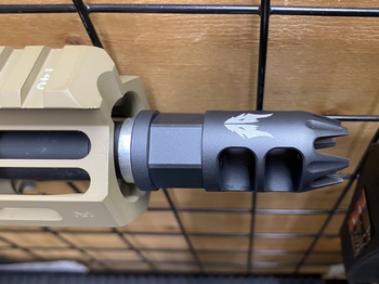 APS Falkor Phantom9 M-Lok Tan入荷しました! APS Falkor Phantom9 M-Lok Tan入荷しました!