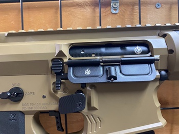 APS Falkor Phantom9 M-Lok Tan入荷しました! APS Falkor Phantom9 M-Lok Tan入荷しました!