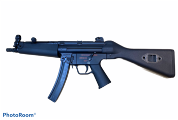 正規ライセンスのリアルな電動MP5!UMAREX MP5A4 AEG ZD入荷しました! 正規ライセンスのリアルな電動MP5!UMAREX MP5A4 AEG ZD入荷しました!