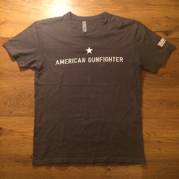 BCMとROGUE AMERICANのTシャツのサイズ感