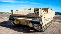 AMPV の配備完了は 2030 年以降に　一方の M113 は 70 歳の誕生日を迎える可能性