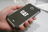 キャタピラー社、新型タフネス・スマートフォン S50 を発表