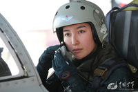 中国初の女性 JH-7 戦闘機パイロットが近く訓練課程を修了