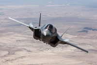 米国防総省、F-35 の飛行停止を公式に認める　英国初デビューもまだ不確定