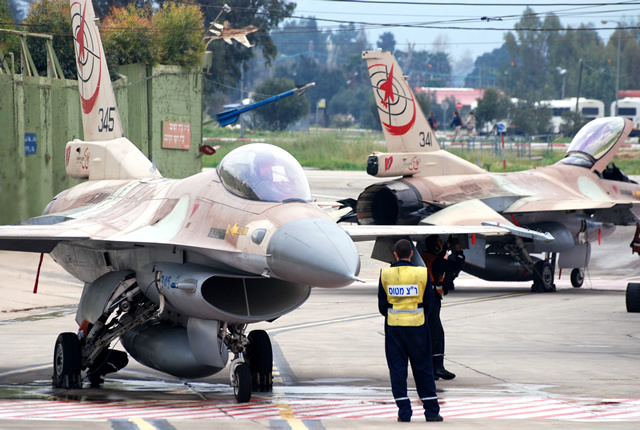 ミリブロNews:イスラエル空軍の F-16・1 個飛行隊が 2017 年初頭にその役目を終える