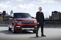 007 シリーズ最新作で使用予定のレンジ・ローバーが盗難被害に