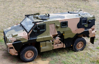 防衛省、陸自向けに Thales Australia の Bushmaster 4x4 防護機動車 4 両発注