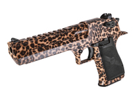 実銃デザートイーグルに限定カラー「チータープリント」が登場