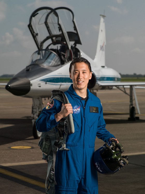 NASAが元海軍特殊部隊SEAL・ハーバード大学医学卒業生のジョニー・キム博士を宇宙飛行士候補生に指名