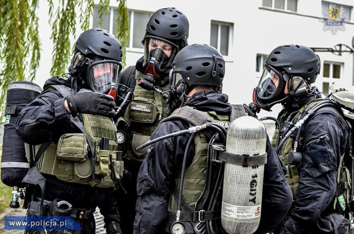 ポーランド、国防省対テロ部隊・司法省・内務省から参加。戦術医療の技量向上を狙った「Paramedyk 2014」が開催