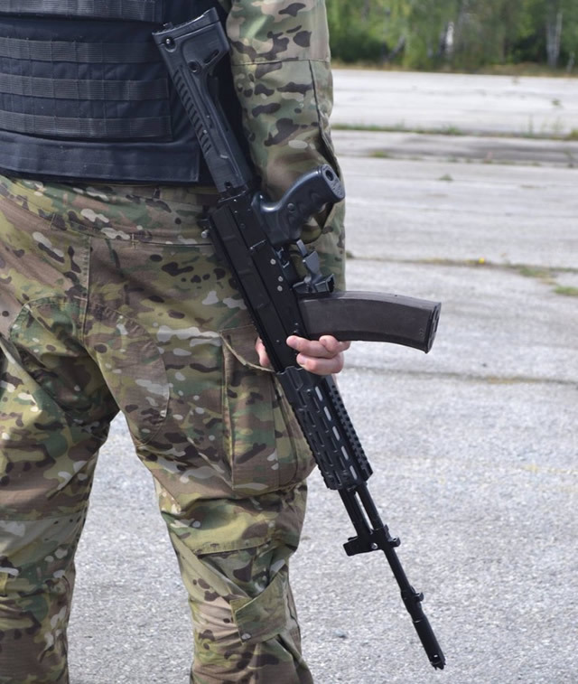 ロシア製電動ガン、NPO AEG の AK-12 が間もなく登場