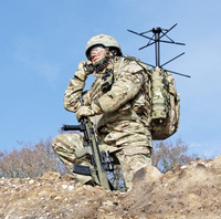 Selex、軽量・マンポータブルの戦術用途 SATCOM アンテナ「TacSat Razor Antenna」ローンチ