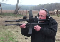 垂直二連銃身仕様のAR15、Tromix 「Siamese 223」フルオート射撃映像