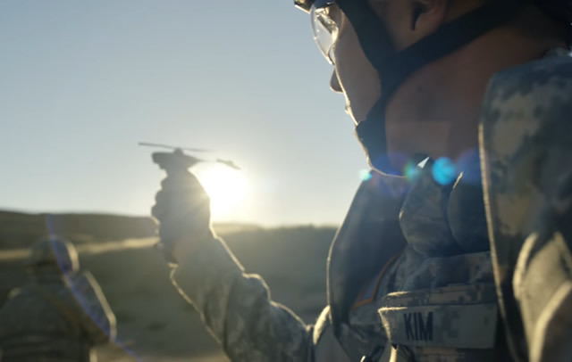 2018 年までに歩兵分隊レベルで超小型偵察ドローンの運用を見据えている米陸軍がコマーシャル映像を公開