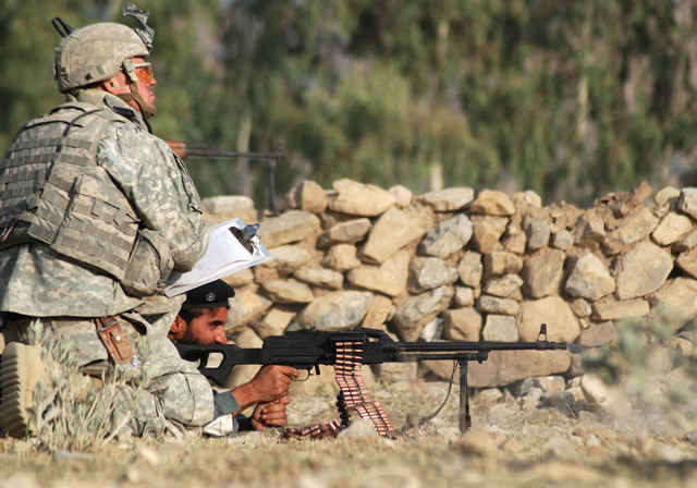 米軍特殊作戦司令部が、イラク・シリア等の武装組織への供給用に旧ソ連製機関銃の自国生産を計画