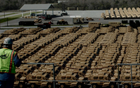 米国、アフガン配備の MRAP 2,000 両を帰還させず売却を模索