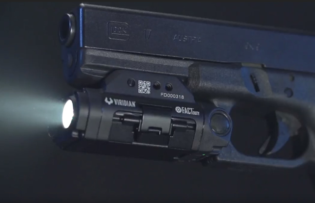 ガンマウント対応の小型カメラ（WMC）『ファクト・デューティー』が米警察署に初めて制式配備
