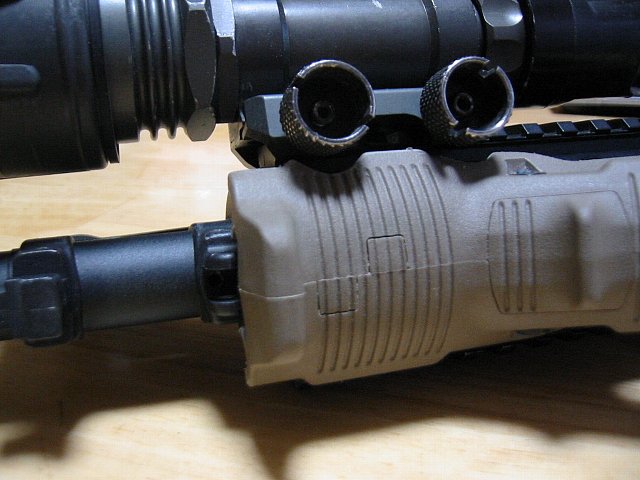 The AFG (Angled ForeGrip)　その2