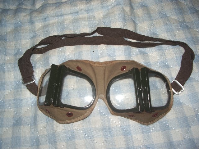 日本軍 防塵眼鏡 日本陸軍防塵眼鏡革ケース付き　2個セット