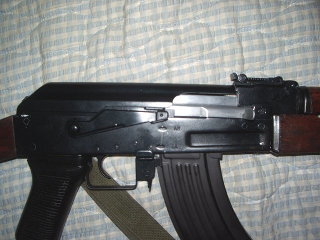 ユーゴスラビア　ツァスタバM70？　APS製電動AK47改造