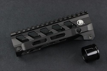 IRON AIRSOFT FORTIS×BAD Switch556 M-LOK 6.7インチ