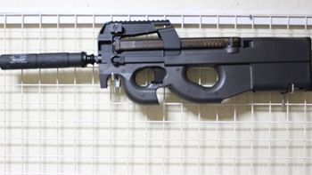 ORGA BLOG:東京マルイP90 Axis