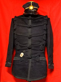 【売切御礼】大日本帝国陸軍 明治19年制式 軍衣 軍帽 少尉 肋骨服 出品中です！