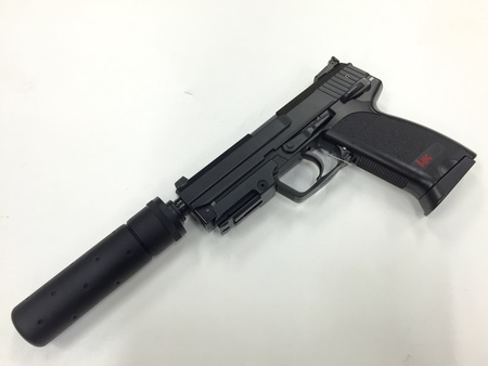 UMAREX USP TACTICAL 18歳用電動ハンドガン つづき