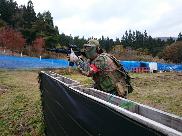 風当り強し