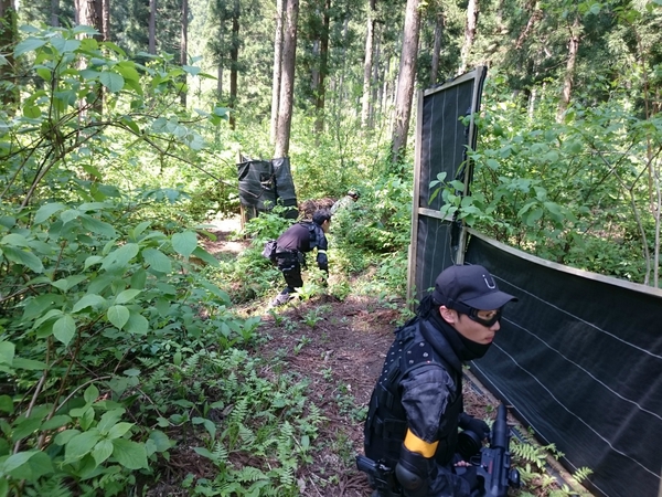 スガスガシイ　戦い