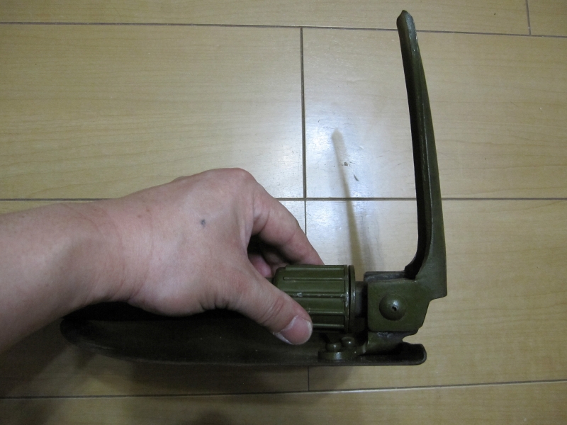 M-1951イントレンチング・ツール(M-1951 Intrenching Tool)
