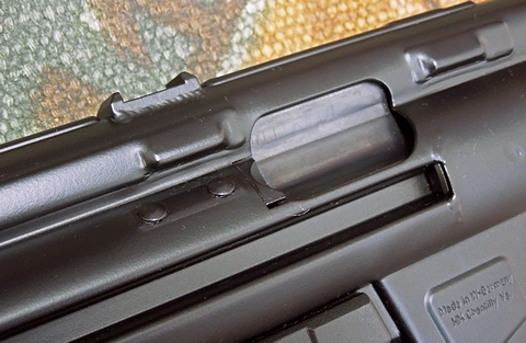 VFC 電動MP5 ダイキャストとスチールプレス比較