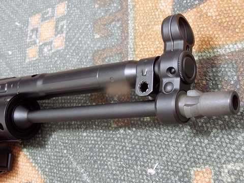 VFC 電動MP5 ダイキャストとスチールプレス比較