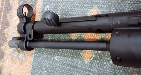 VFC 電動MP5 ダイキャストとスチールプレス比較