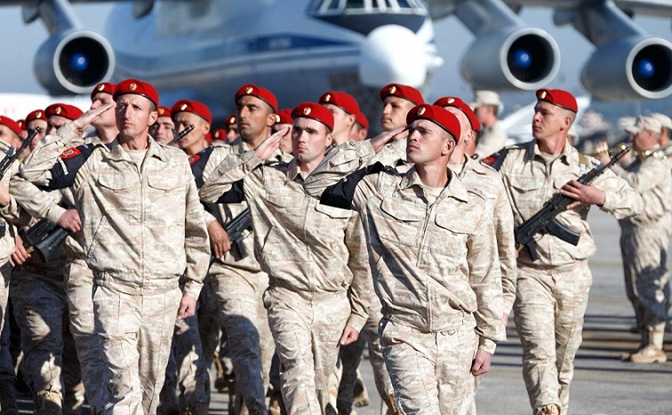 高い素材 ロシア シリア派遣軍 砂漠 デジタル迷彩戦闘服上下戦闘帽3点 