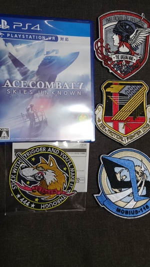ACE COMBAT 7 スカイズ・アンノウン (PS4)