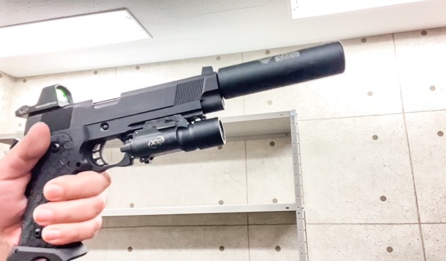 シューティングレンジＴＡＲＧＥＴ－１:冬でも快調！BATON Airsoft【BS-H.O.S.T】CO2 GBB 2nd ロット再販！