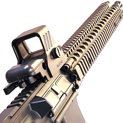 TeAm6 サバイバルゲーム総合サービス:DANIEL DEFENSE M4A1 RIS2を搭載した次世代M4 SOPMOD完成