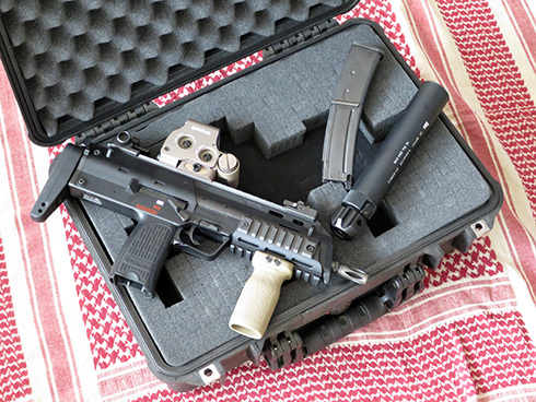 東京マルイ　ガスブローバック　MP7A1 カスタム済み